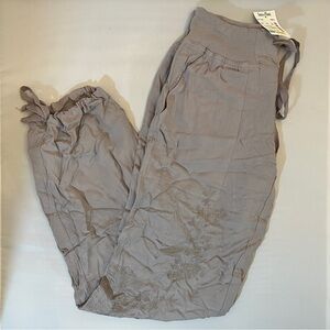 Lili & Q taupe lightweight summer Jogger Pants size S